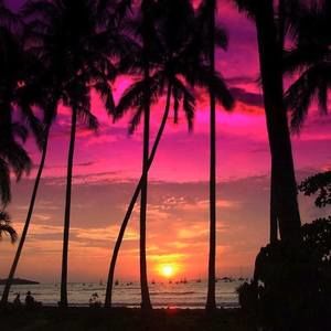 Meet your Posher, Leelynd